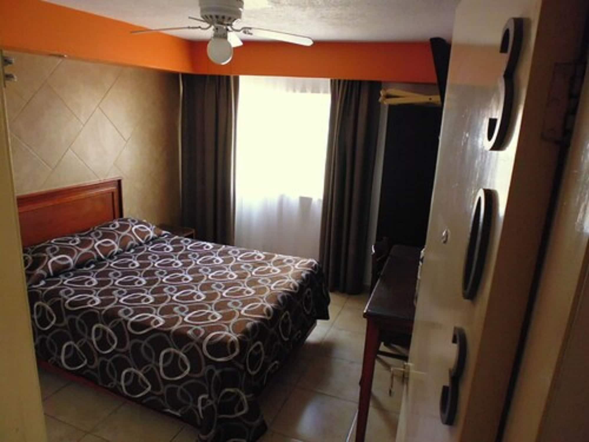 Hotel San Luis San Luis Potosí Екстериор снимка